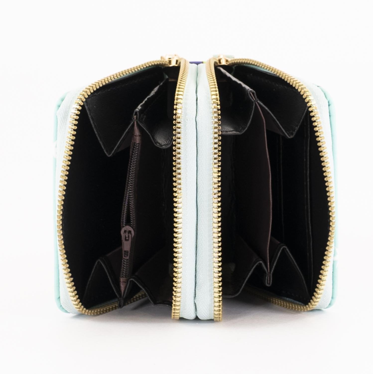 КОД: L8001 Дамски портфейл