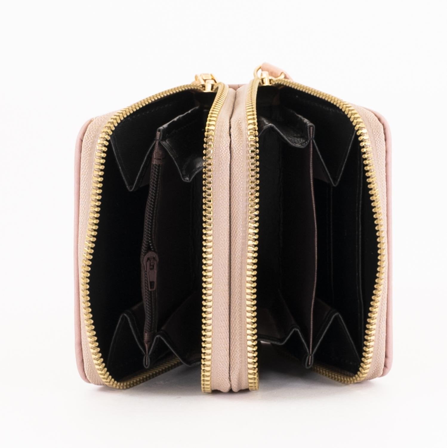 КОД: L8001 Дамски портфейл